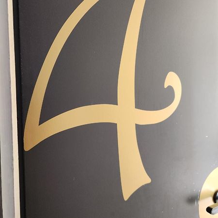 Le Petit Montmartre Hotel ดีนาร์ ภายนอก รูปภาพ